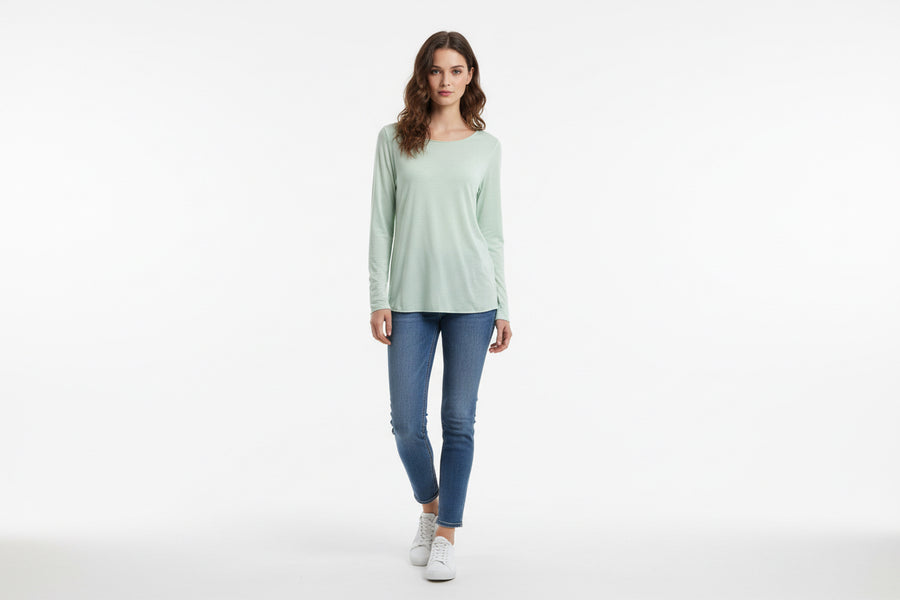 Long-sleeve T-shirt.