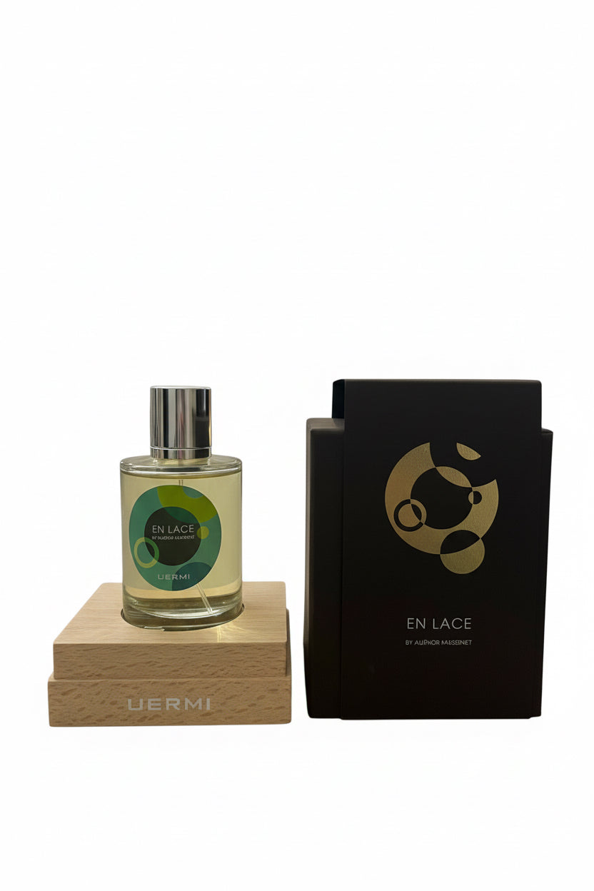 Perfume en lace