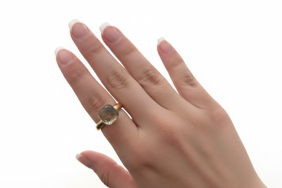 Ring grey