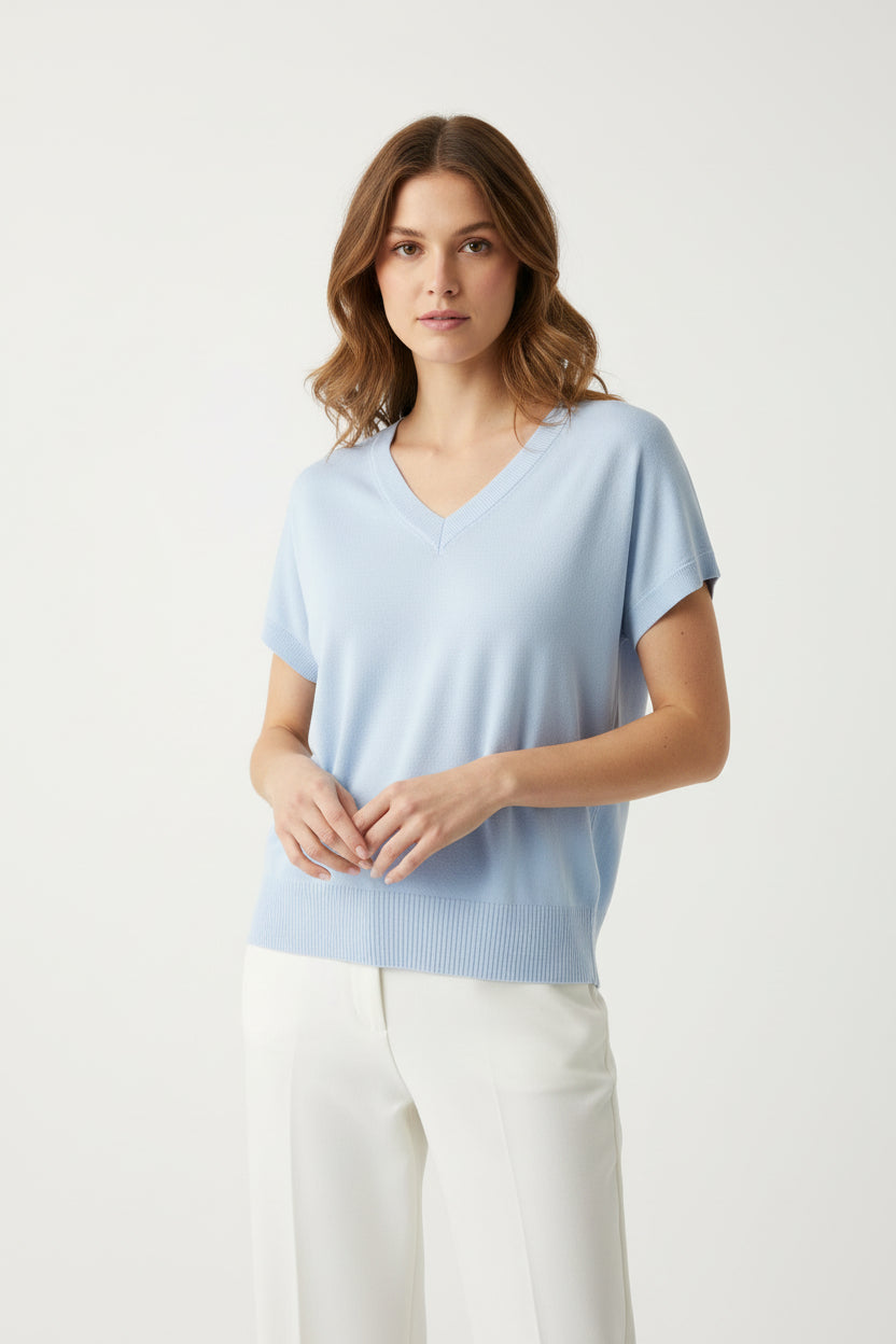 V-neck T-shirt