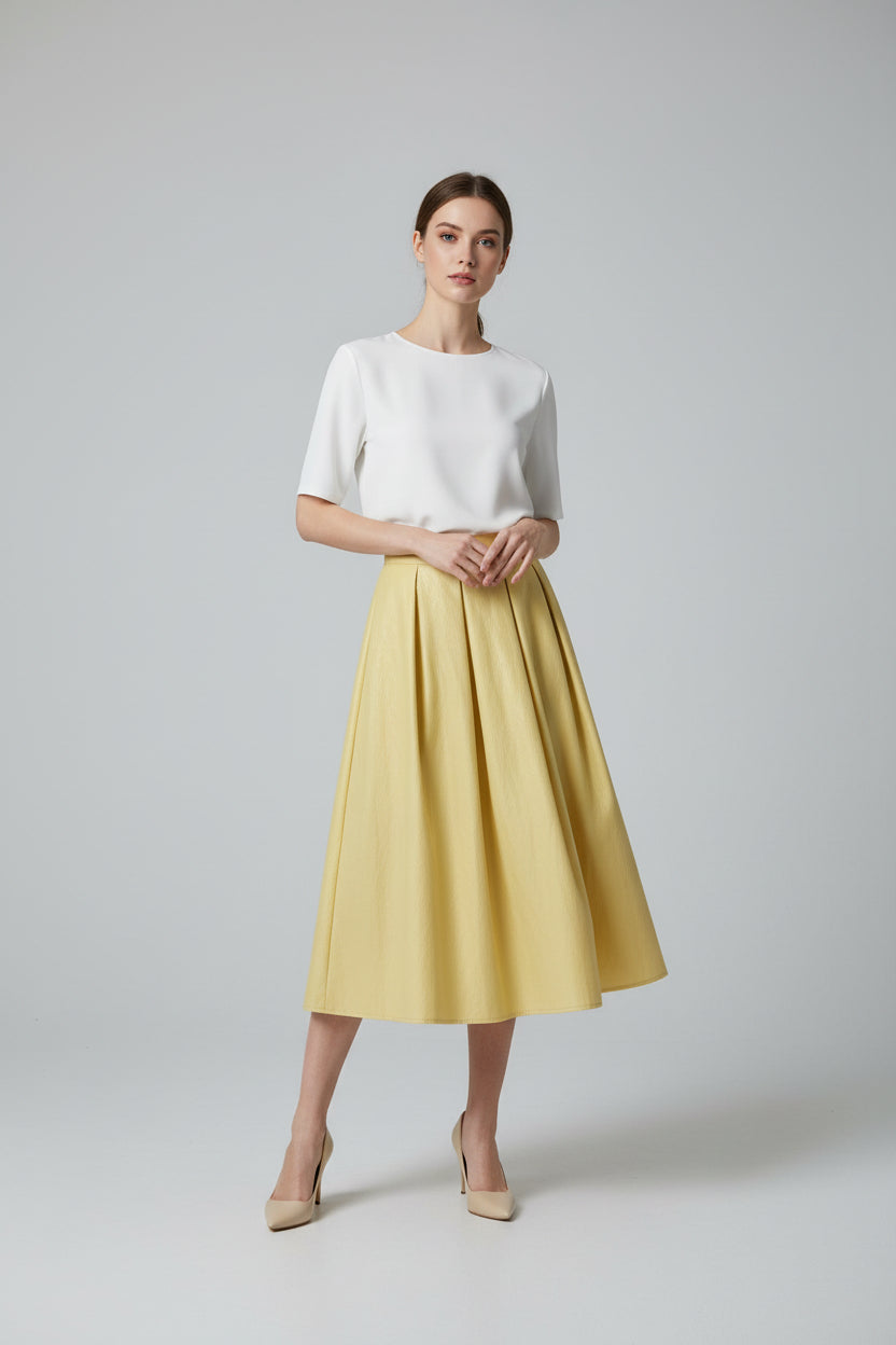 Skirt leather effect